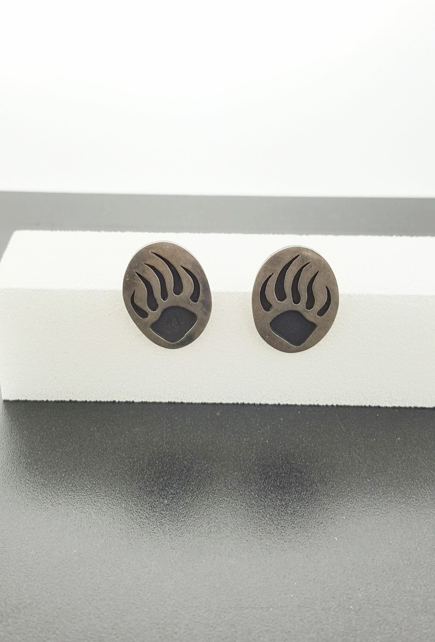 Vintage Native American Bear Paw post earrings