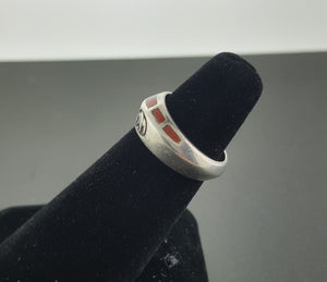 Vintage Navajo Bear inlay turquoise red coral sterling silver mens ring - size 6