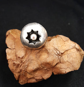 VINTAGE shadow box ring - size 5 - sterling silver