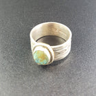 Kingman turquoise sterling silver ring - stamped by RE - size 12.5 - vintage