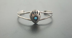 SMALL Navajo Bear Paw cuff bracelet - vintage