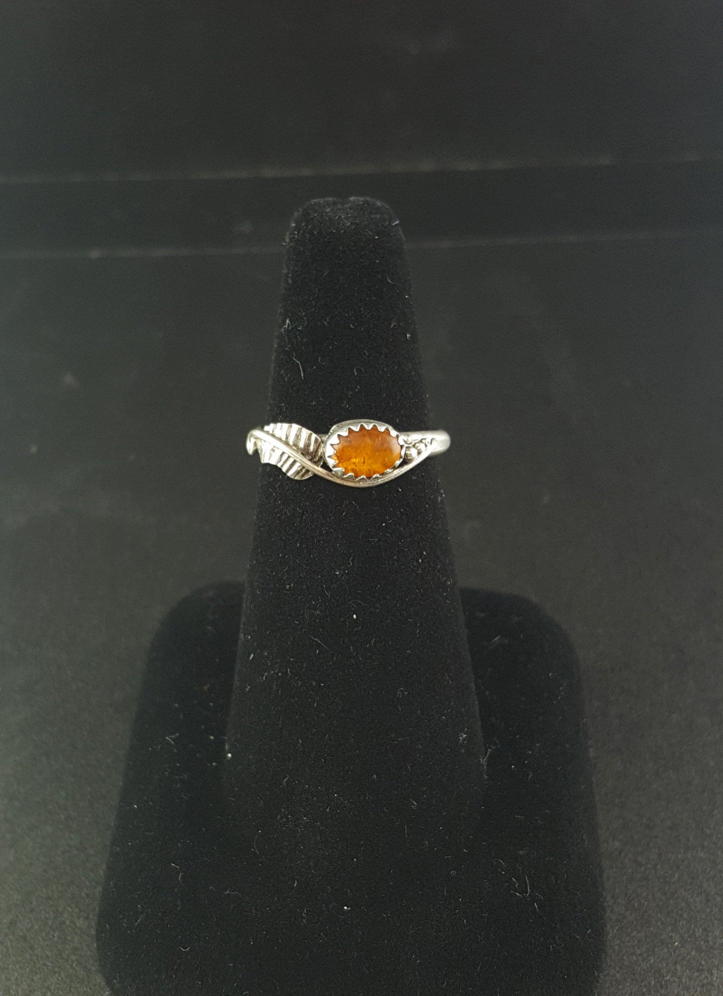 Navajo Baltic Amber sterling silver ring - size 7 1/2- vintage