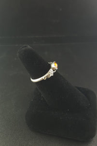 Navajo Baltic Amber sterling silver ring - size 7 1/2- vintage