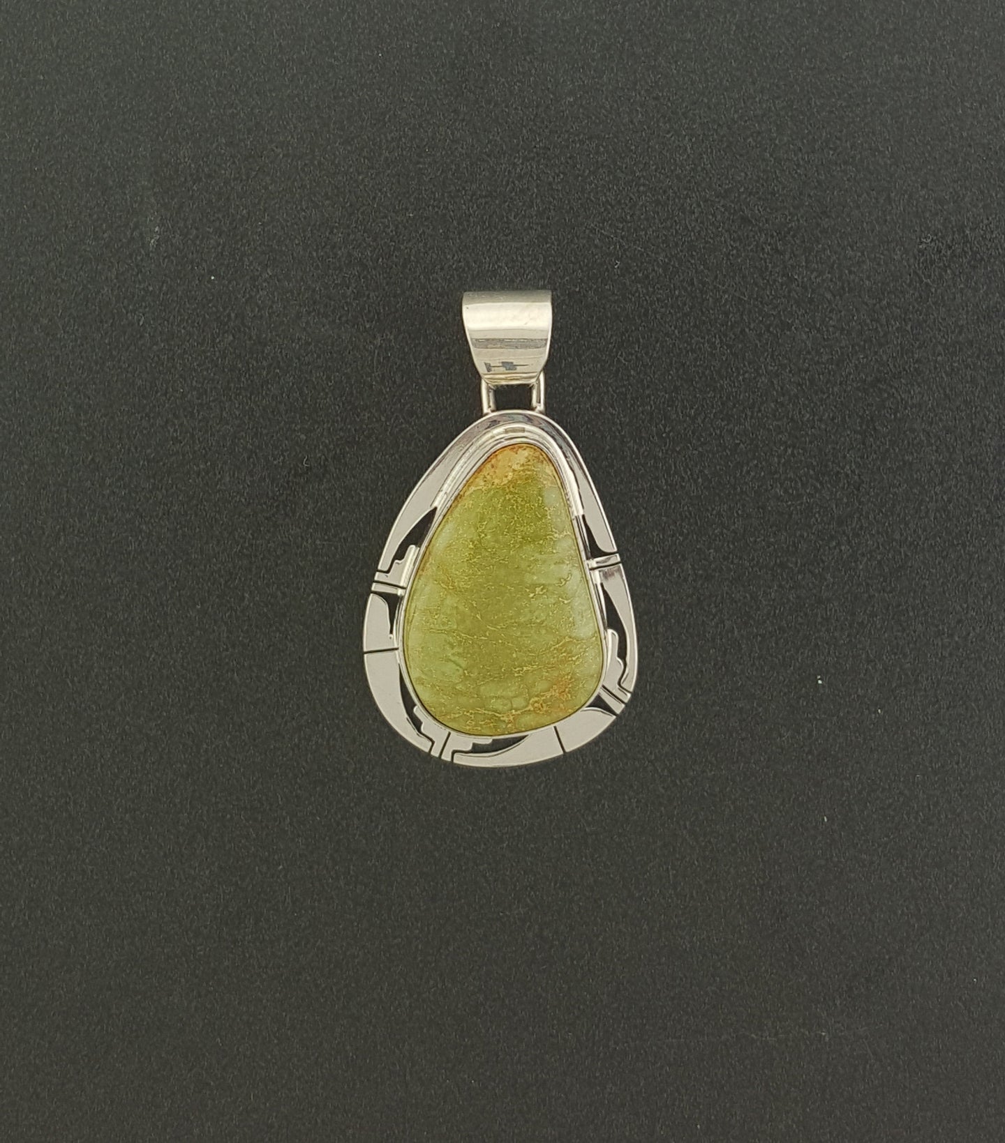 Navajo Nevada Turquoise sterling silver pendant