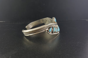 Navajo Cluster turquoise sterling silver cuff bracelet - vintage