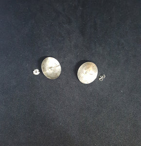 vintage Native American vase red coral sterling silver post earrings