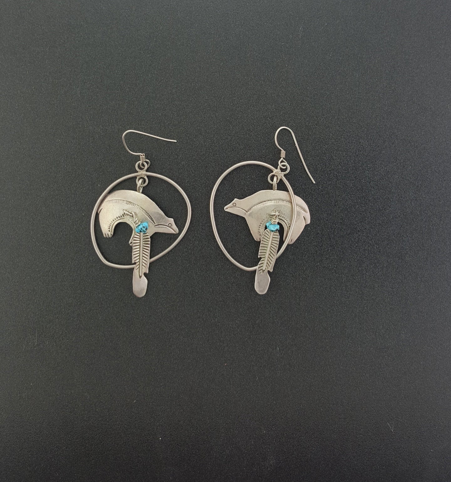 VINTAGE Navajo Bear Feather Kingman turquoise sterling silver dangle earrings