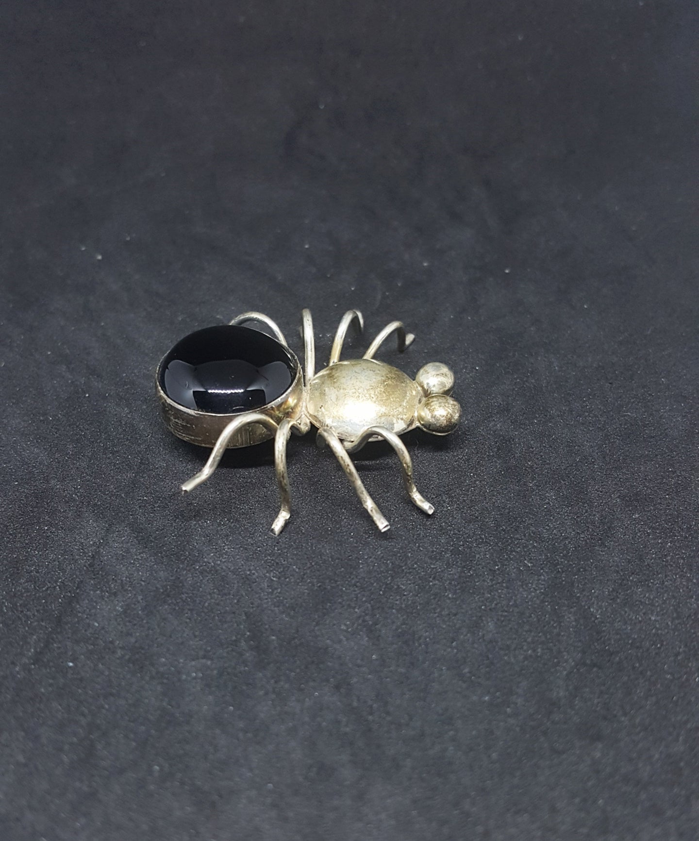 Native American Spider Black Onyx sterling silver lapel pin - vintage