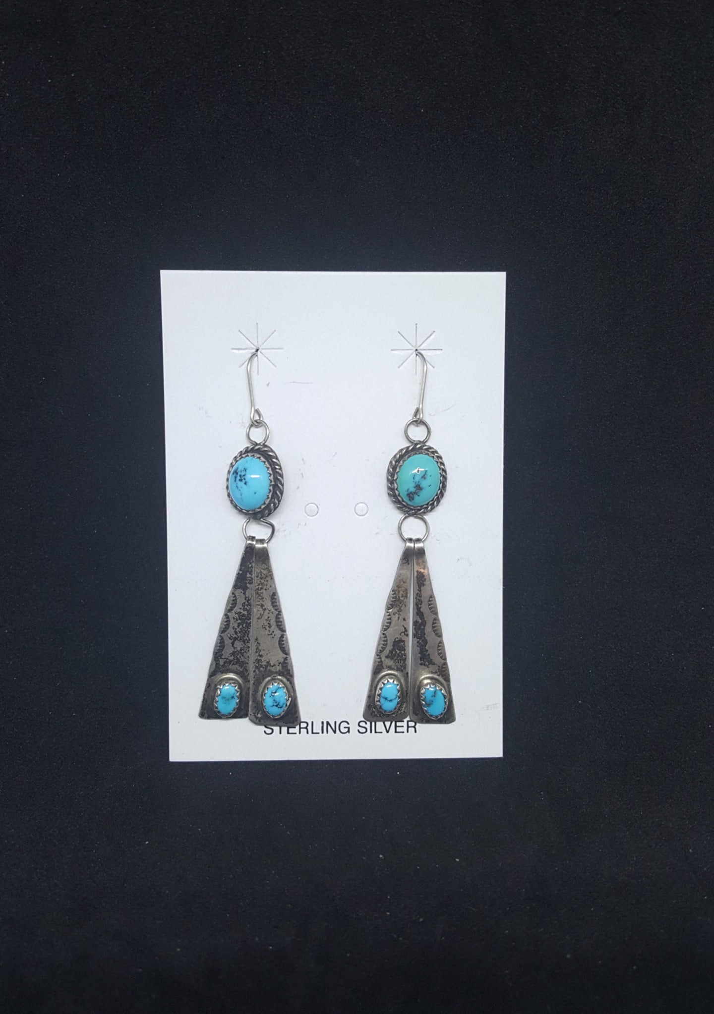 native american Navajo slab Kingman turquoise sterling silver dangle earrings - vintage