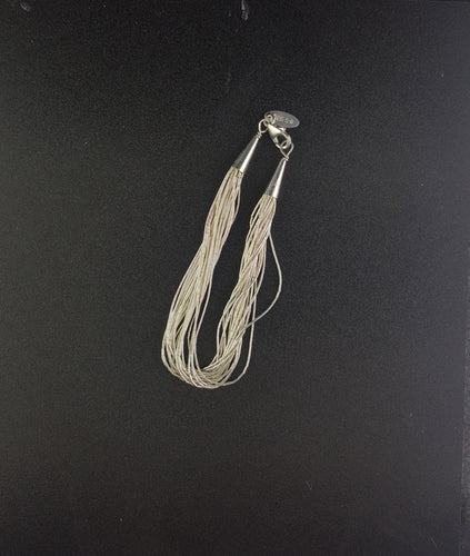 7 1/5 inches 20 strands liquid silver bracelet