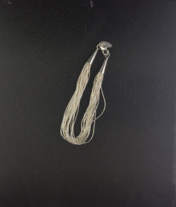 7 1/5 inches 20 strands liquid silver bracelet