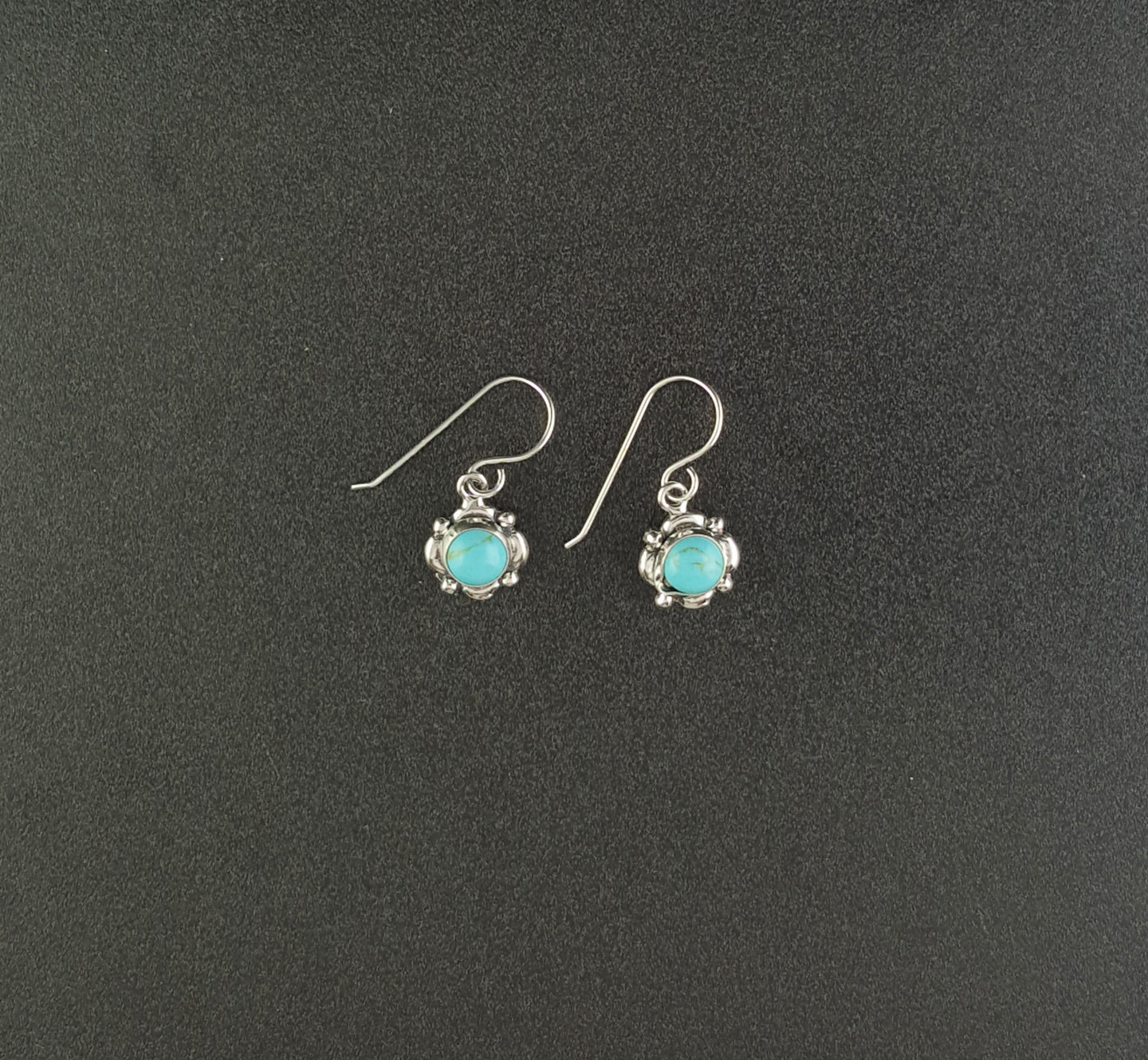 Southwest Small Flower Kingman turquoise sterling silver dangle earrings