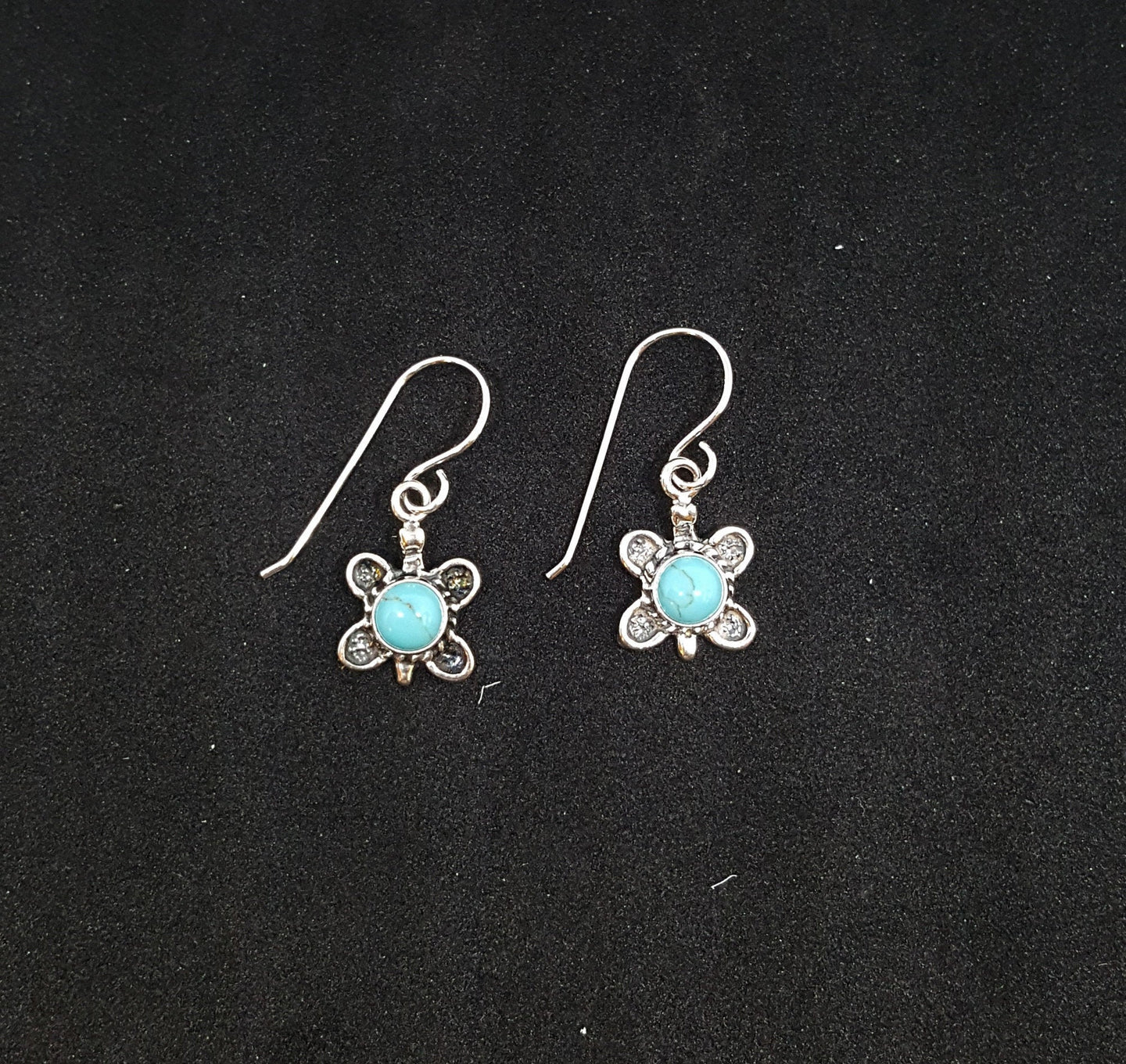 Southwest Turtle round 5mm Kingman Turquoise sterling silver dangle earrings
