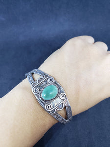 Vintage Navajo royston turquoise sterling silver cuff bracelet