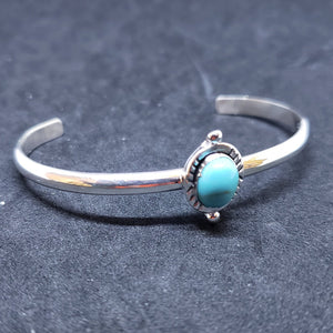 New Navajo single rope circle with 2 dots oval 7x9mm Kingman turquoise sterling silver cuff bracelet