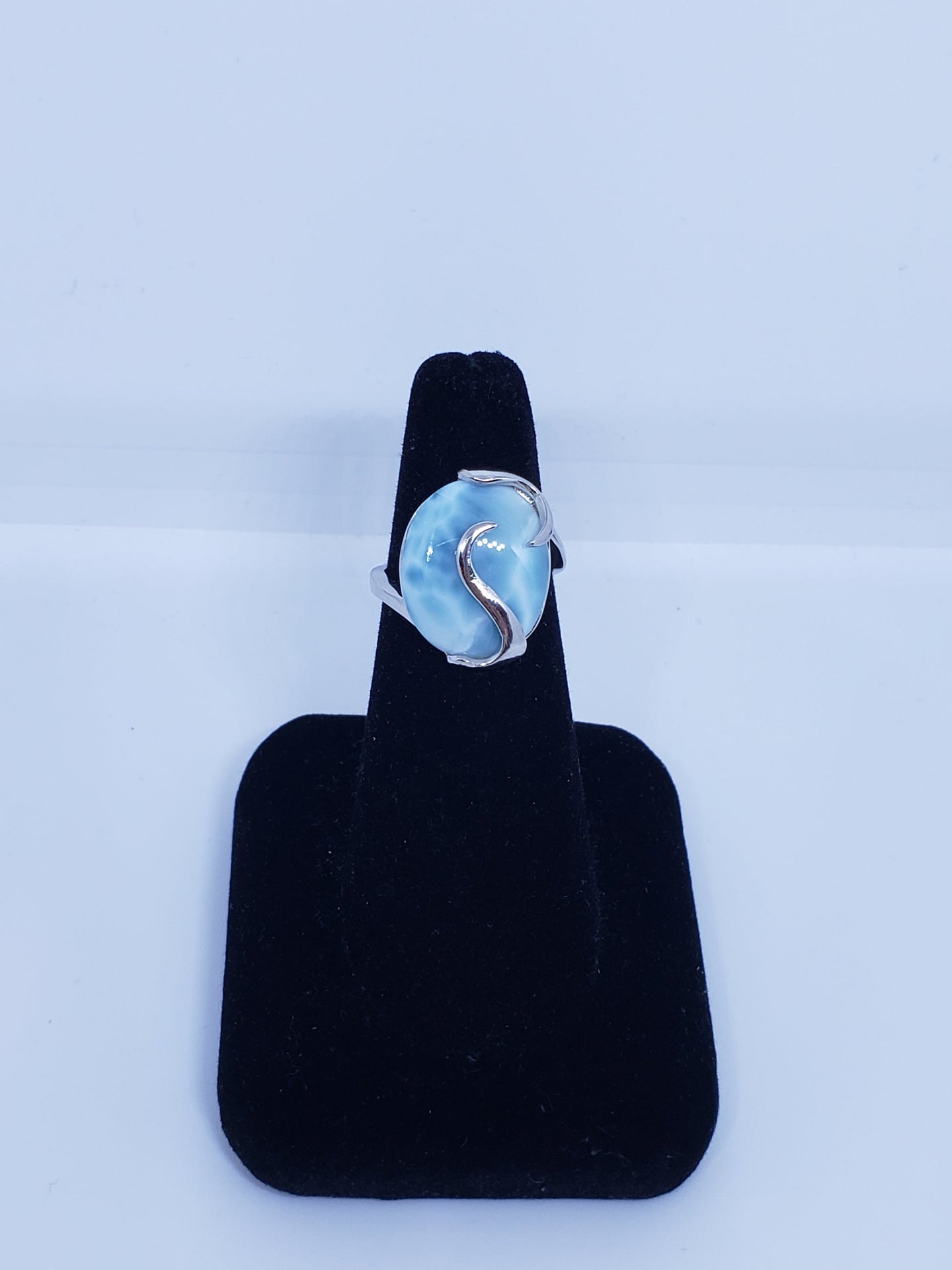 Size 7 big oval 14x18mm natural blue Larimar with swirl design sterling silver ring
