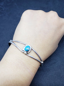 New Navajo rough Kingman turquoise sterling silver cuff bracelet