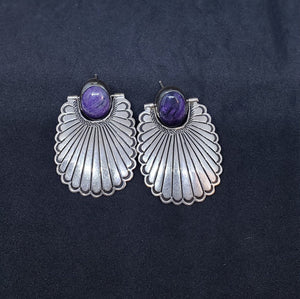 Navajo stamp sterling silver post earrings- charolite - vintage