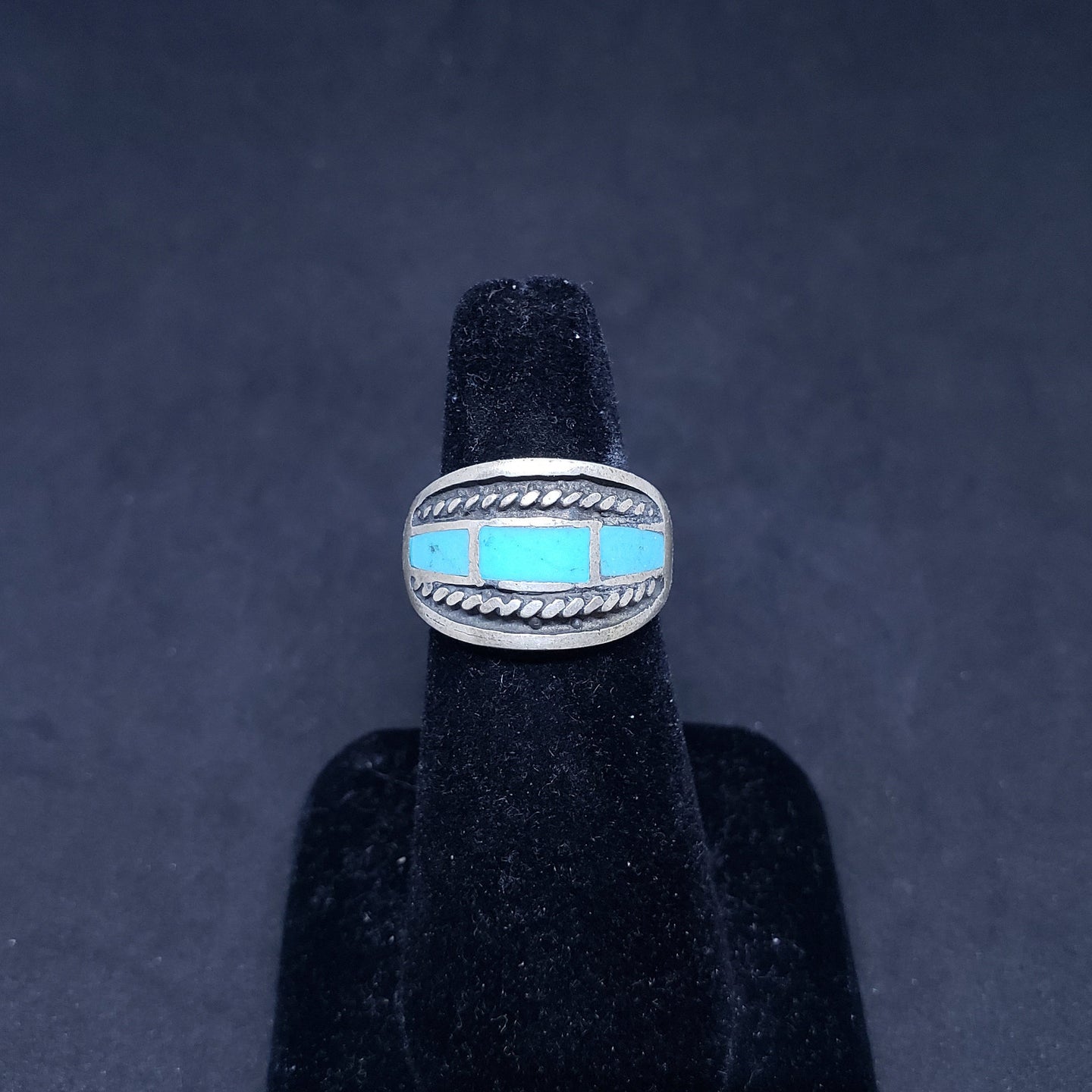 Vintage Navajo inlay turquoise sterling silver ring size 7 1/4