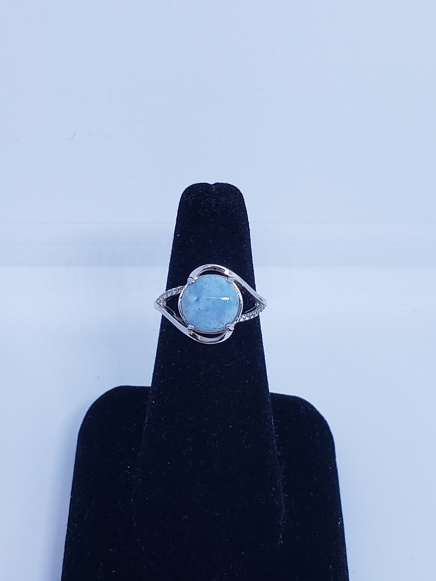 Size 7 round 10mm natural blue Larimar with CZ half twist heart sterling silver ring