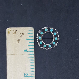 Simple Cluster Turquoise wavy pattern round shape sterling silver pin - Vintage