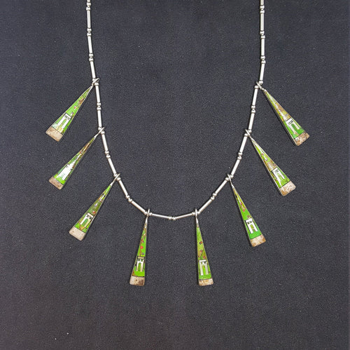16 inches Southwest The Green Native Houses triangle shape sterling silver beaded necklace