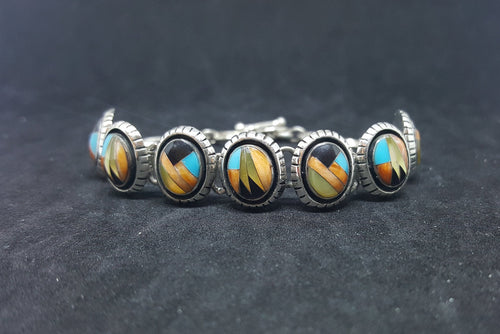 Color of Royalty Inlay Turquoise Mother of Pearl Spiny Oyster Black Onyx 15 mm x 10 mm inches oval sterling silver chain bracelet - Vintage