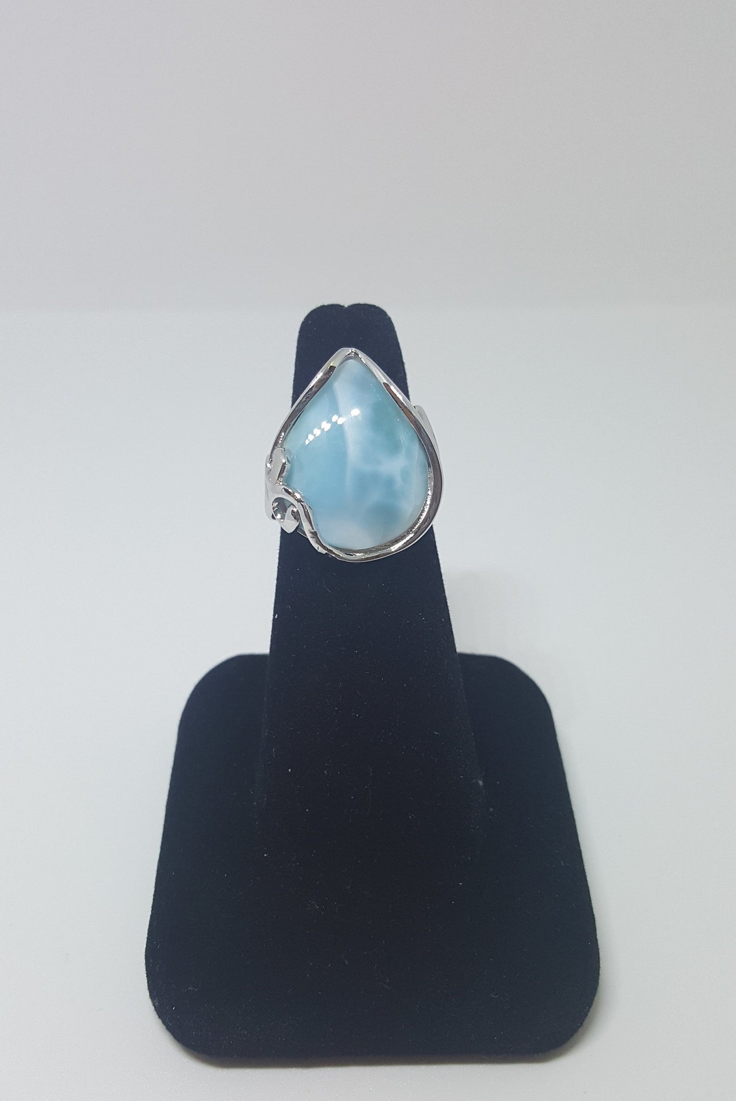 Size 6 1/2 - Blue Larimar Wavy pattern teardrop shape sterling silver ring