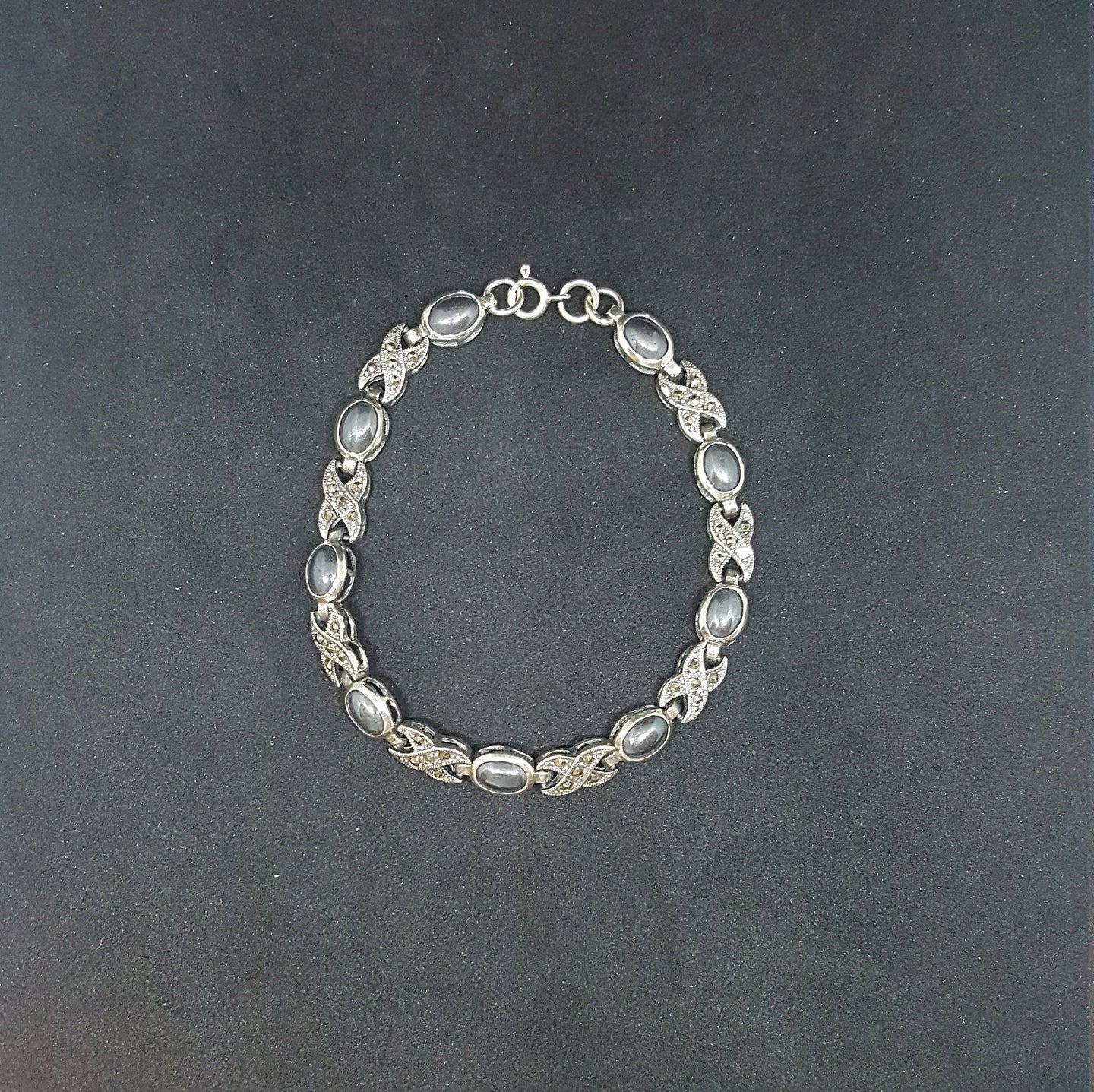 Peacock oval and chain shape sterling silver chain bracelet