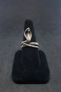 The Cobra sterling silver ring size 13 - Vintage