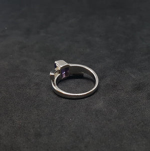 Size 8 - Tied up rectangle Amethyst Blue opal Sterling silver ring