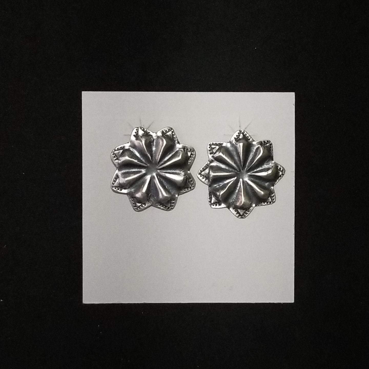 Snowflake Pattern Sterling silver stud earrings