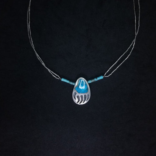Bear Paw Sleeping beauty Turquoise Sterling silver pendant necklace - Vintage